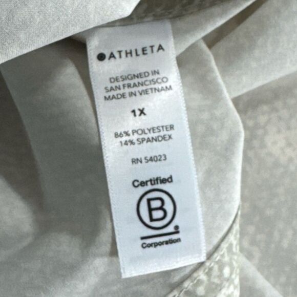 Athleta Zephyr Print Tank Top Women’s Gray/Cream Size 1X Viper Reptile Stretch - Picture 9 of 10